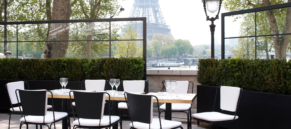 Ralph's, the Saint-Germain-des-Prés restaurant for American-style