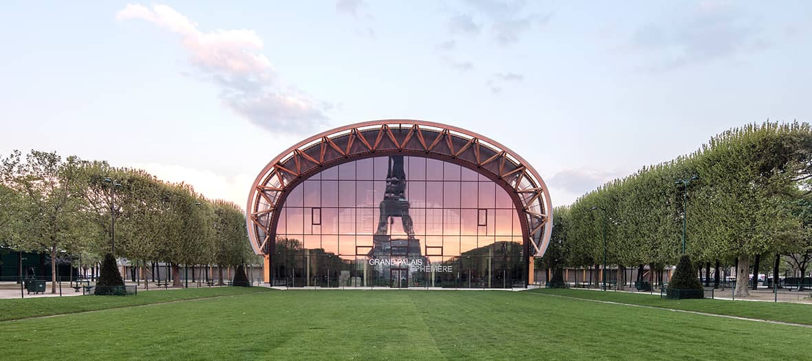 Pour l'automne 2021 de Louis Vuitton, Fornasetti s'expose au Louvre