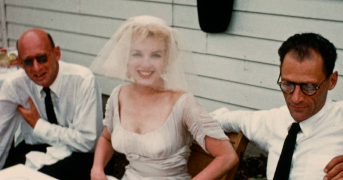 Petite Blonde Teen Selfie - Marilyn Monroe : blond film