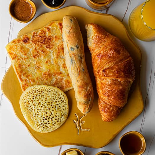 Petit-déjeuner marocain chez Maison Gazelle à Paris – Msemen, baghrir et croissant au beurre