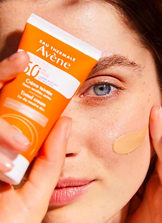 creme solaire teinte avene 