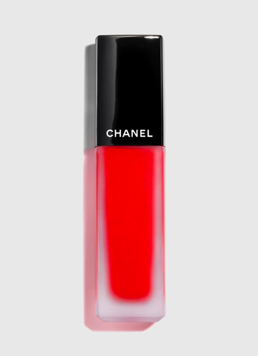 un rouge à levres liquide mat chanel