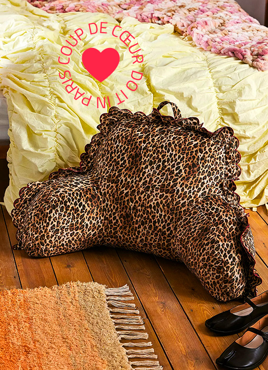 coussin lecture leopard